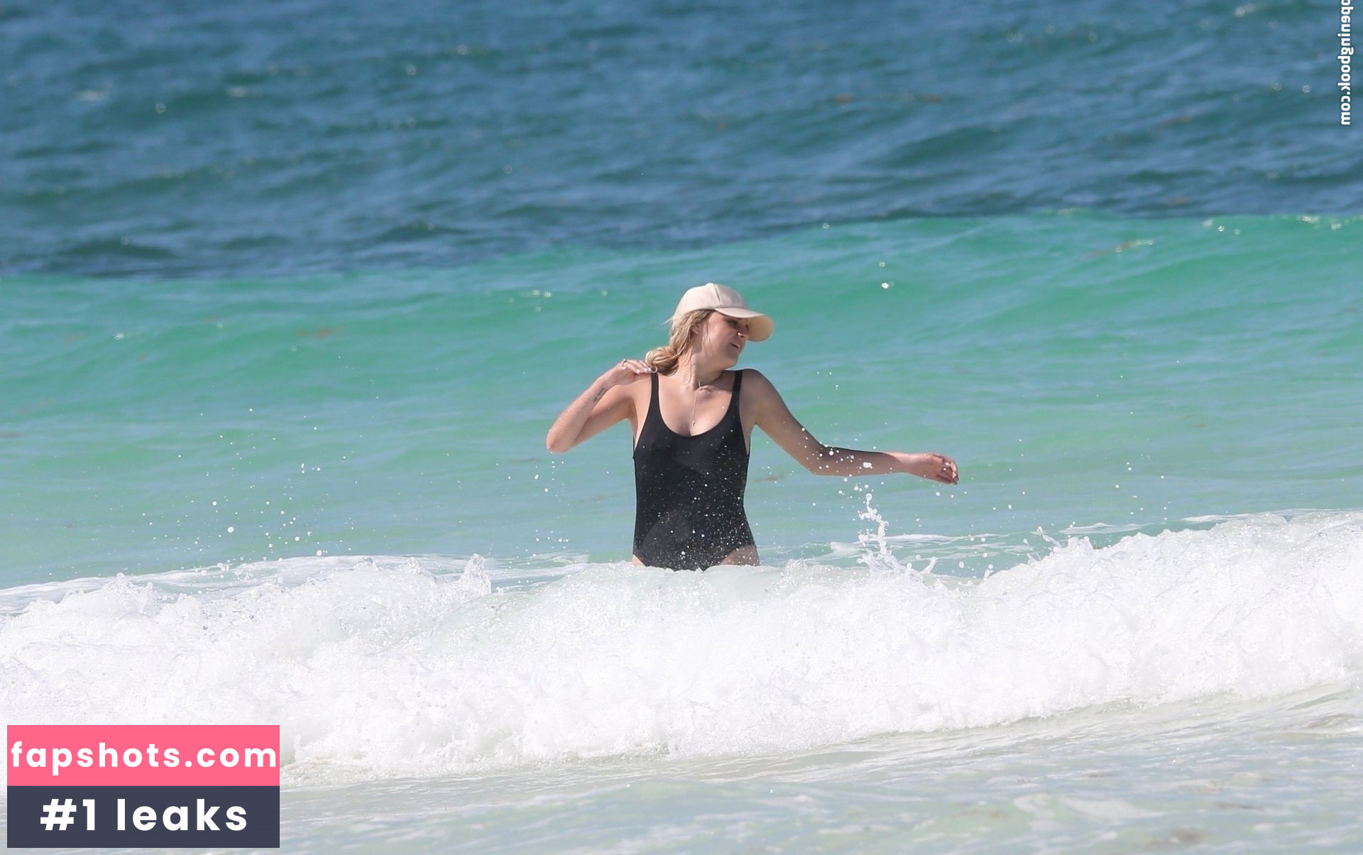 Kelsea Ballerini Nude Leaks OnlyFans Photos #90 - Fapshots