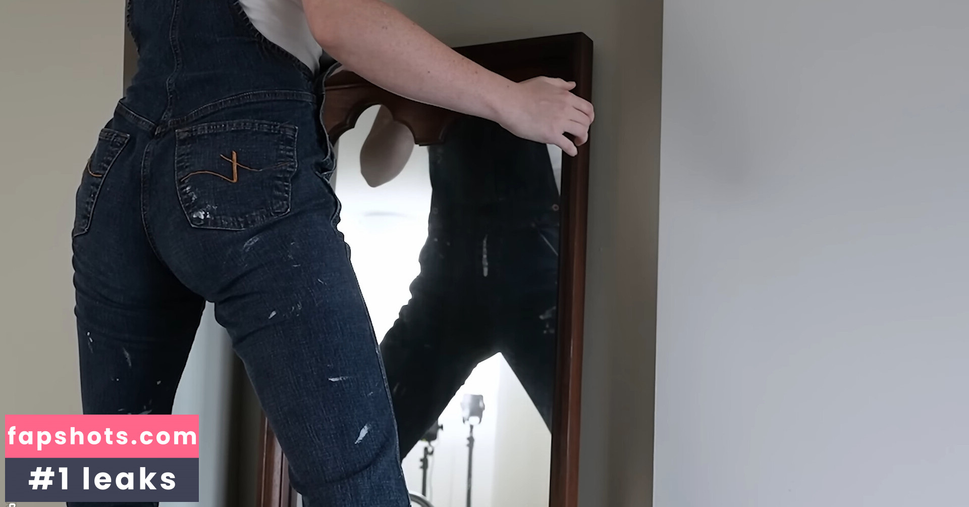 Kelsey Marillis gallery photo #13