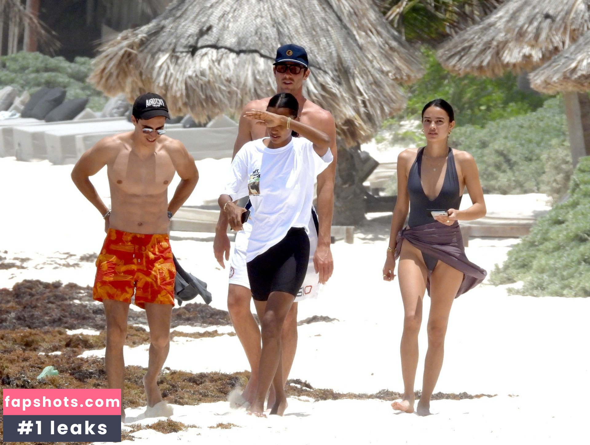 Kelsey Merritt gallery photo #123