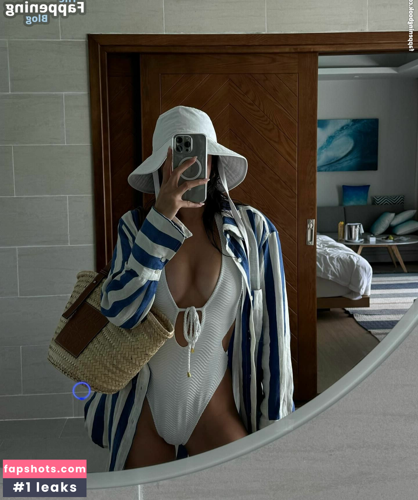 Kelsey Merritt nude babe gallery