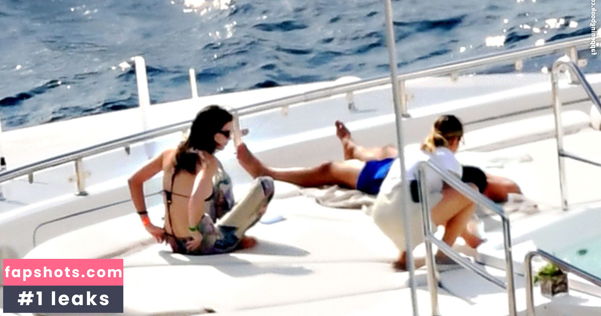 Kendall Jenner Nahé úniky fotek pouze od fanoušků #1821 - Fapshots