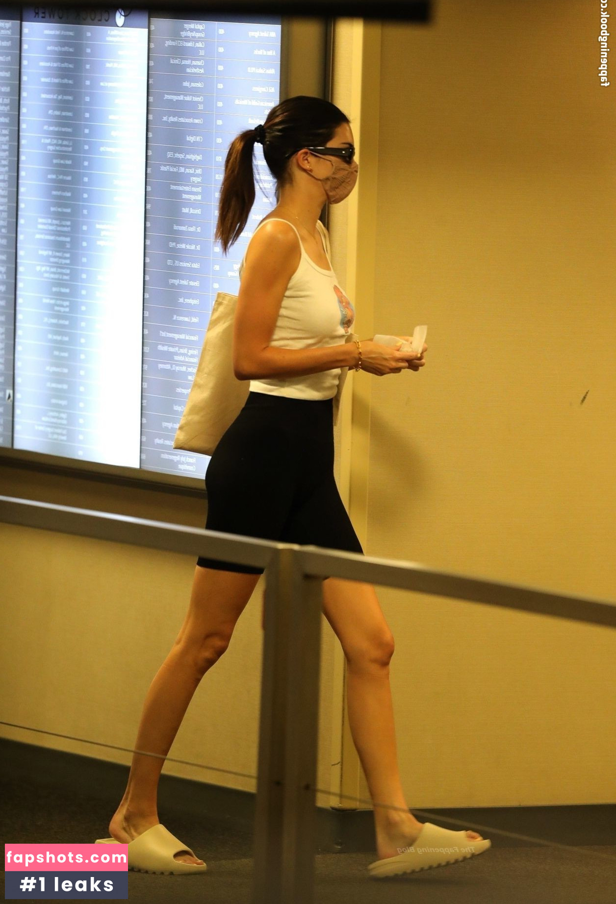 Kendall Jenner gallery photo #1906