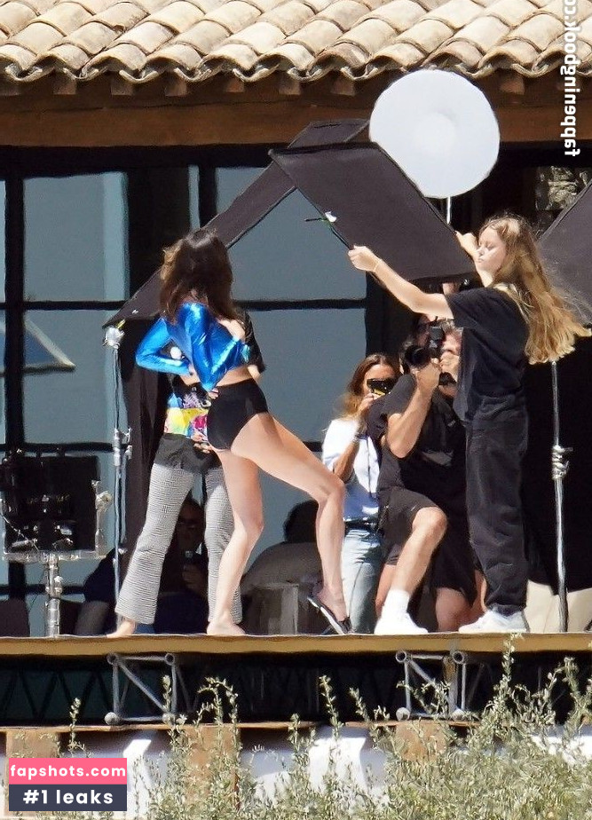 Kendall Jenner gallery photo #2006