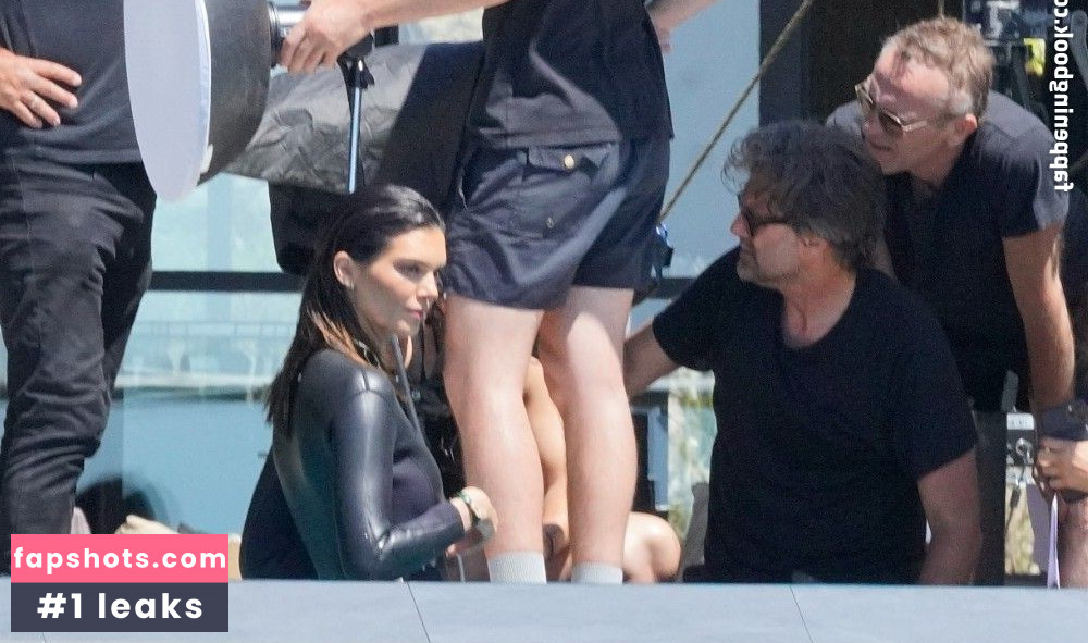 Kendall Jenner gallery photo #2027