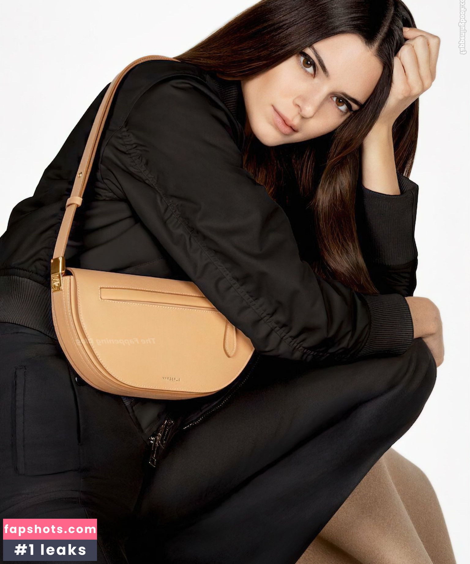 Kendall Jenner gallery photo #2124