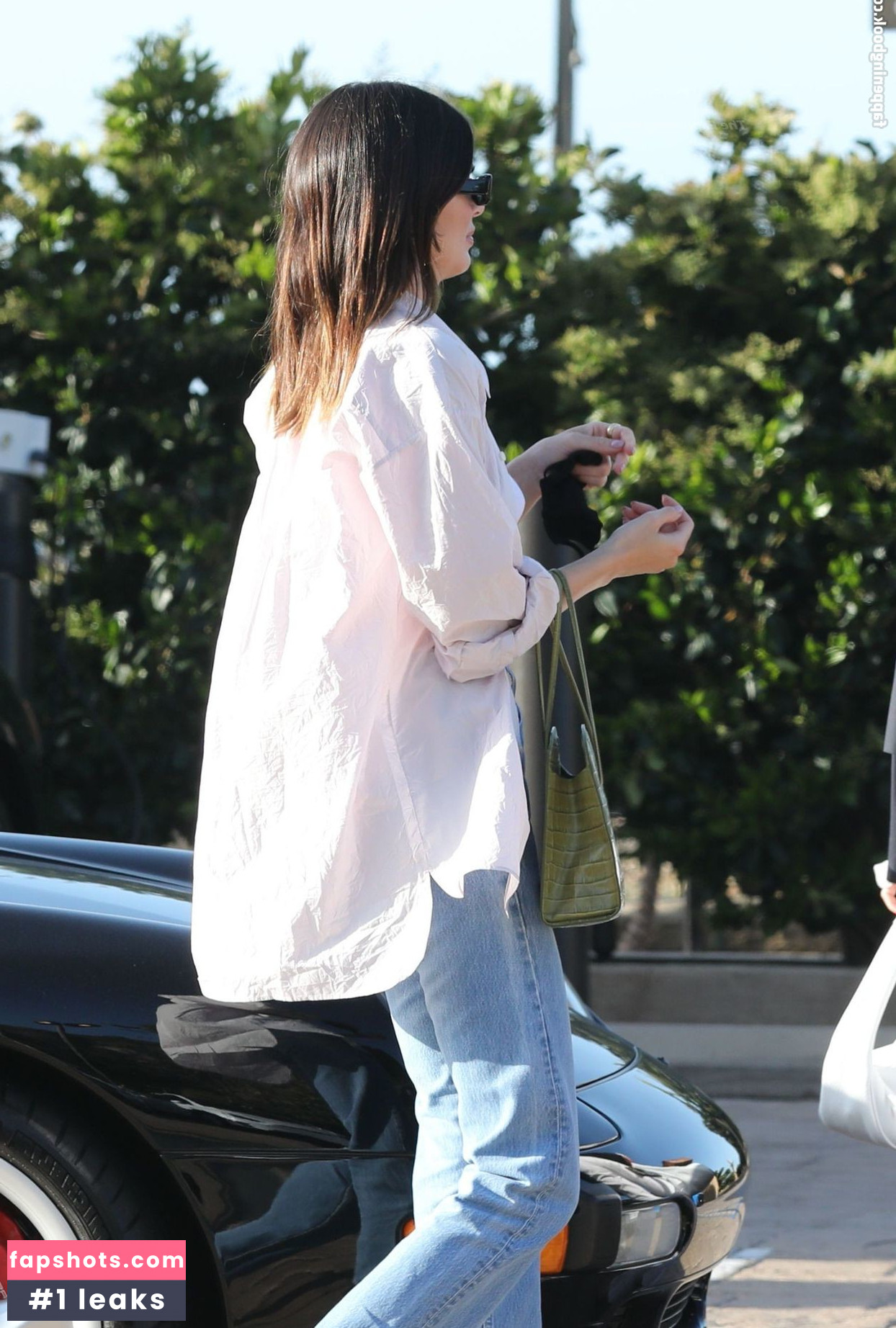 Kendall Jenner gallery photo #2147