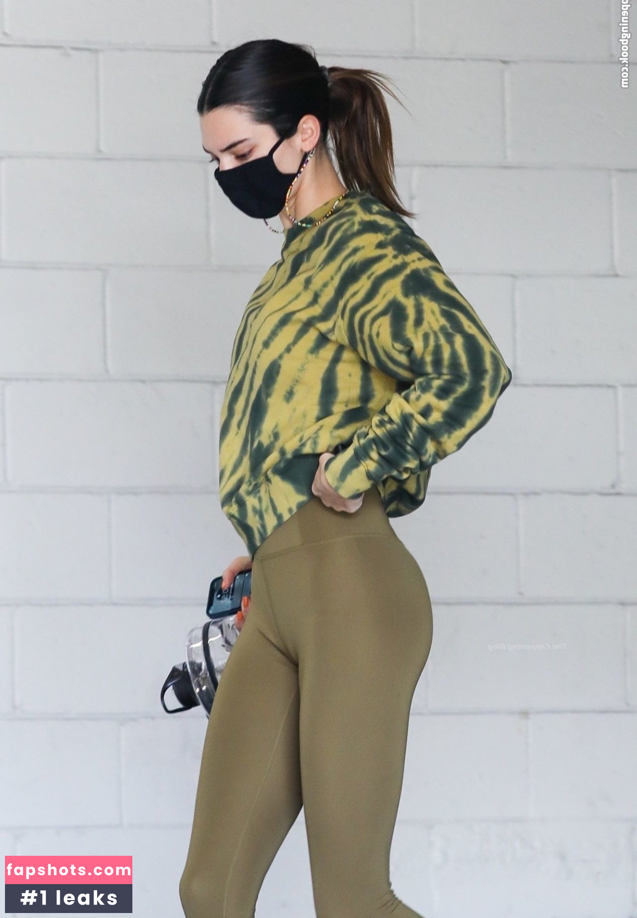 Kendall Jenner gallery photo #2384