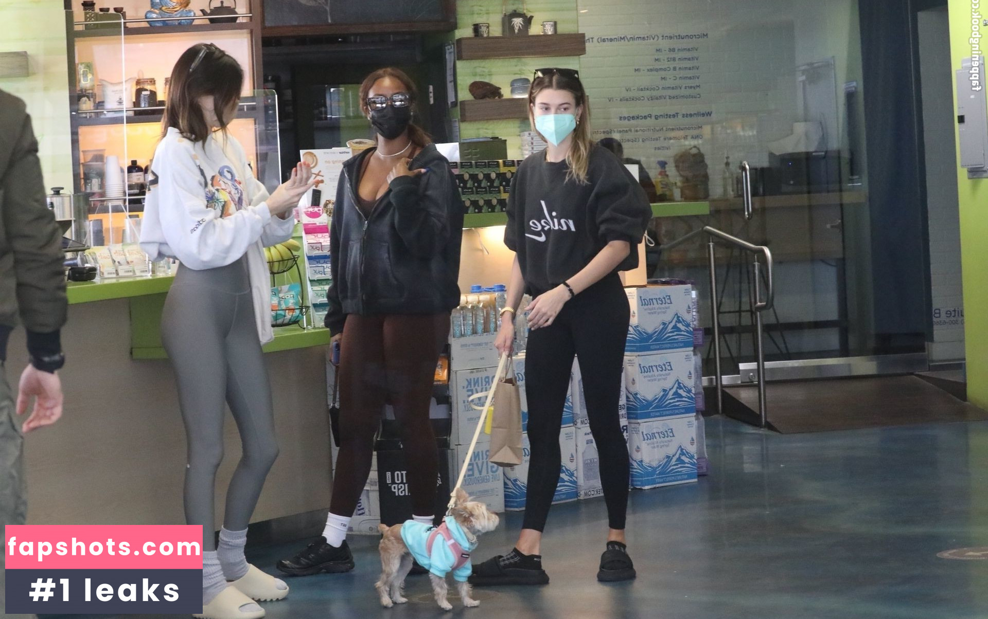 Kendall Jenner gallery photo #2416