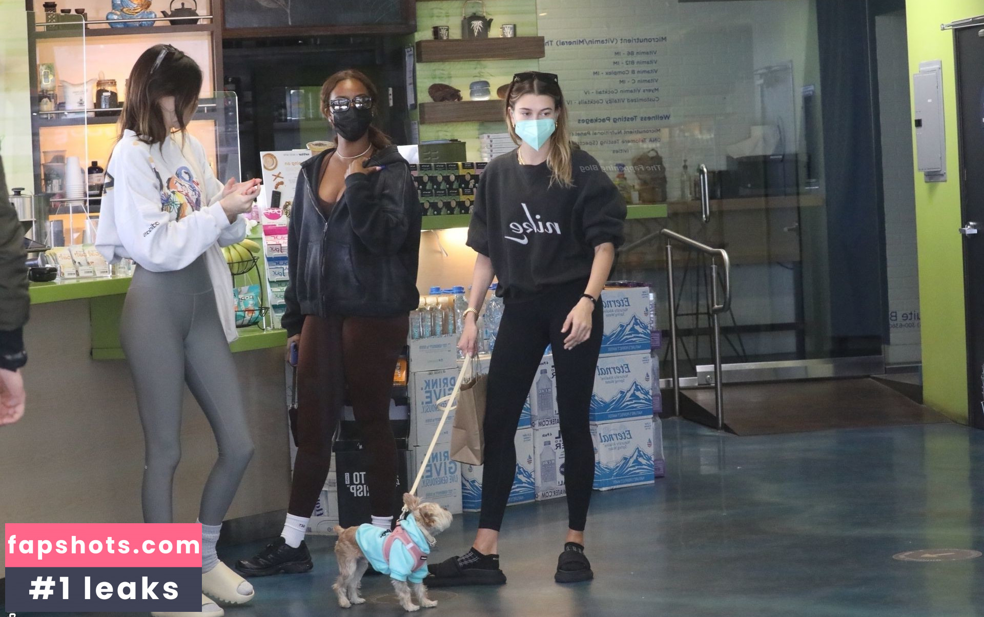 Kendall Jenner gallery photo #2417