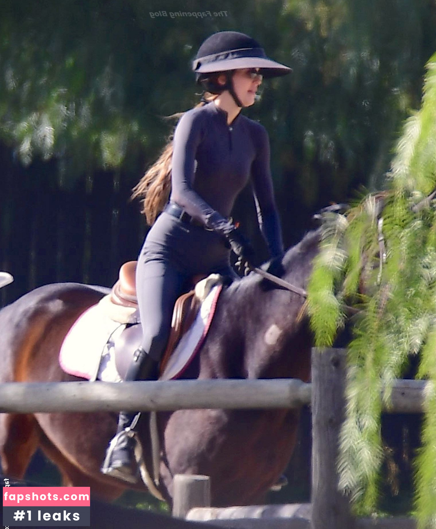 Kendall Jenner gallery photo #2460