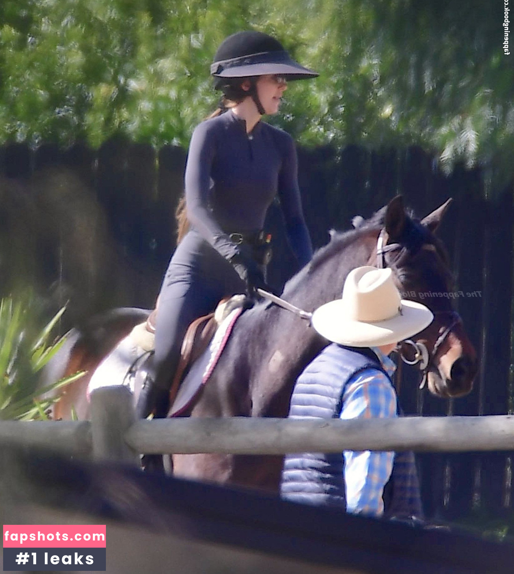 Kendall Jenner gallery photo #2466