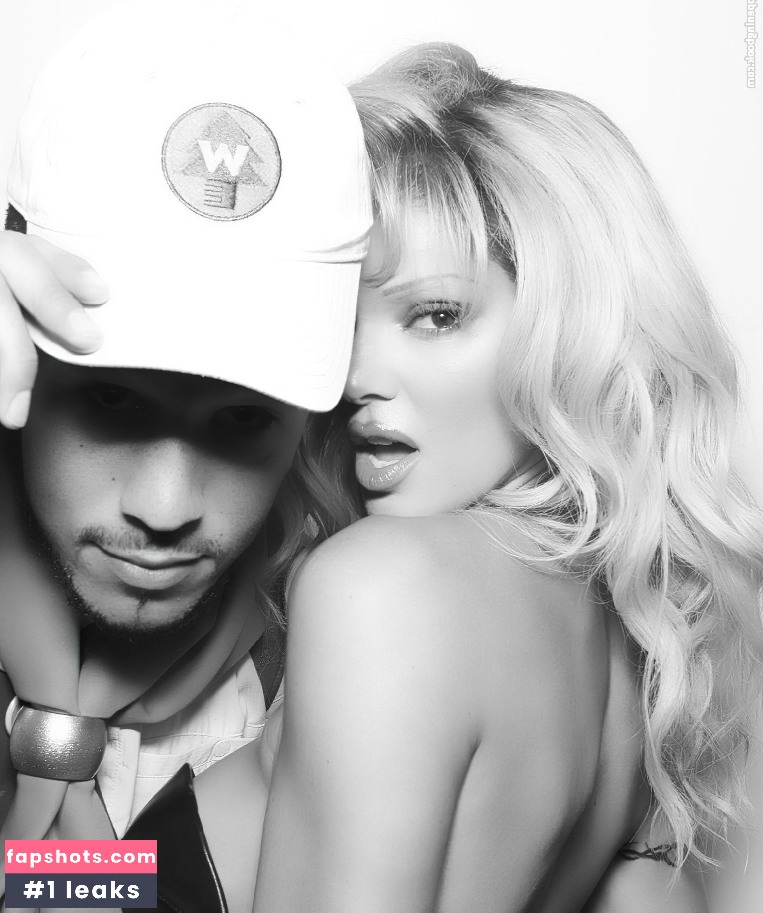 Kendall Jenner gallery photo #2530