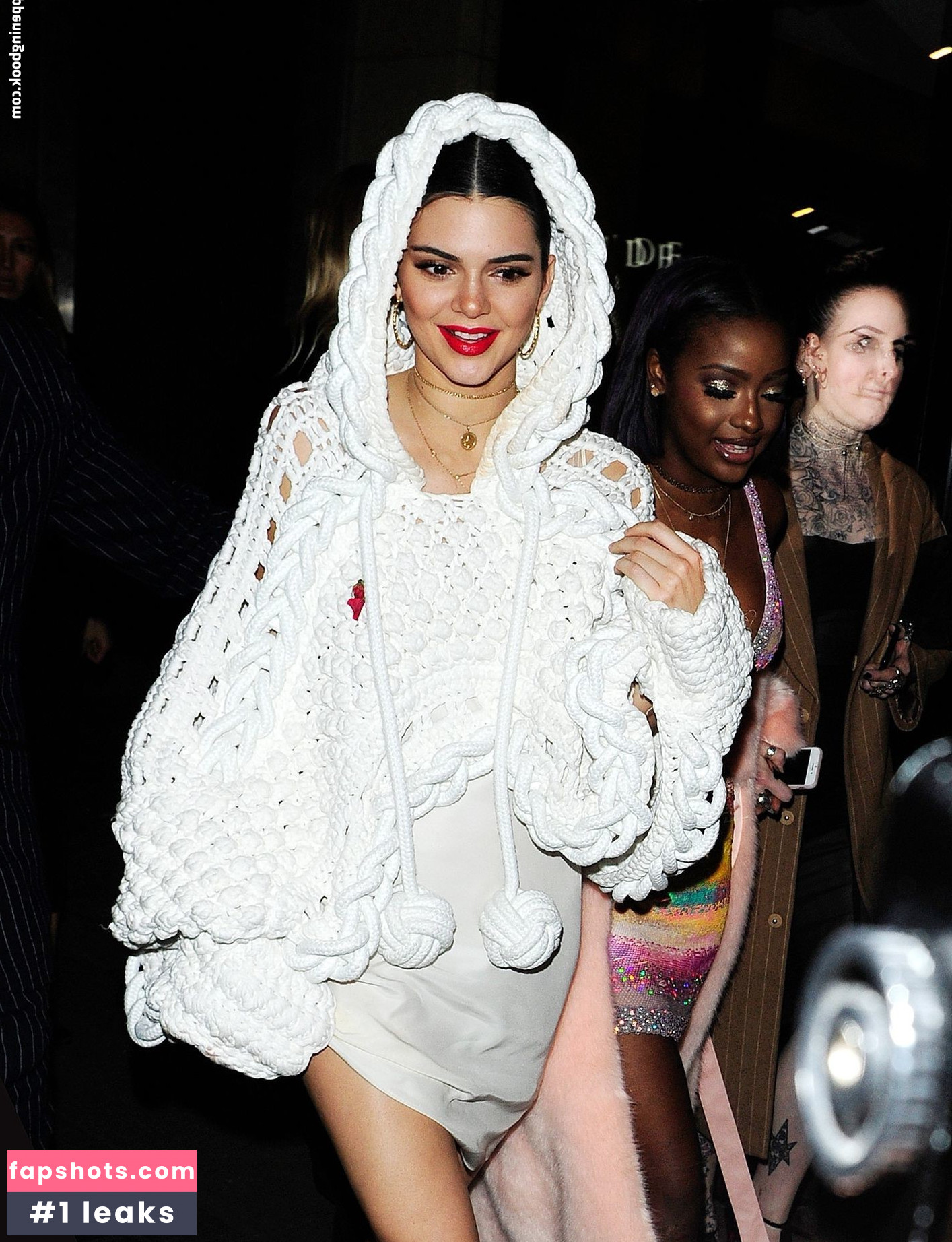 Kendall Jenner gallery photo #2586