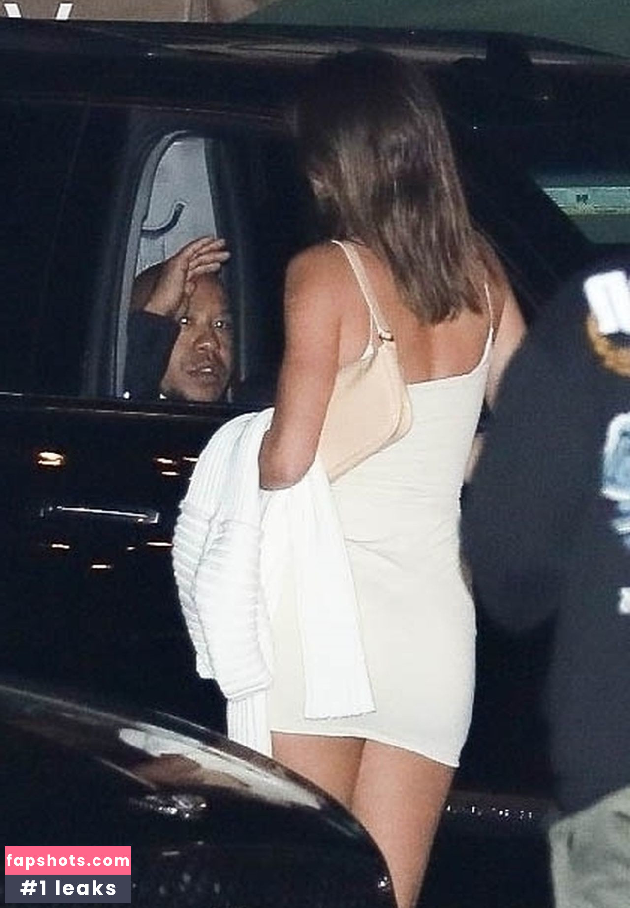 Kendall Jenner gallery photo #2667