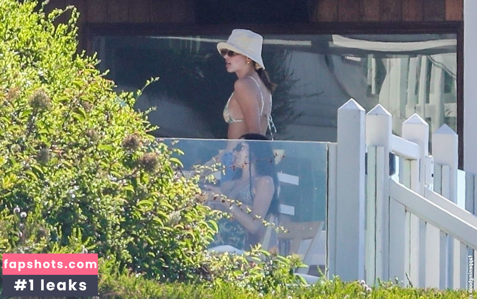 Kendall Jenner gallery photo #2746