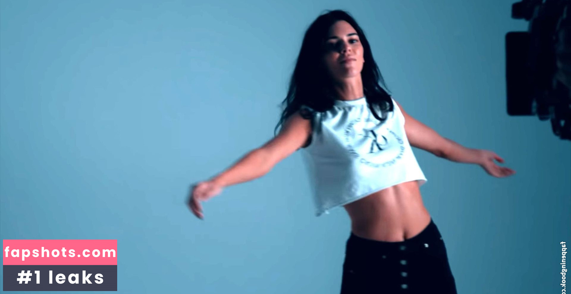 Kendall Jenner gallery photo #2785