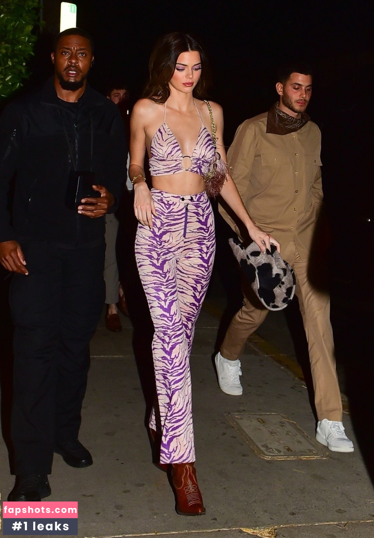 Kendall Jenner gallery photo #2817