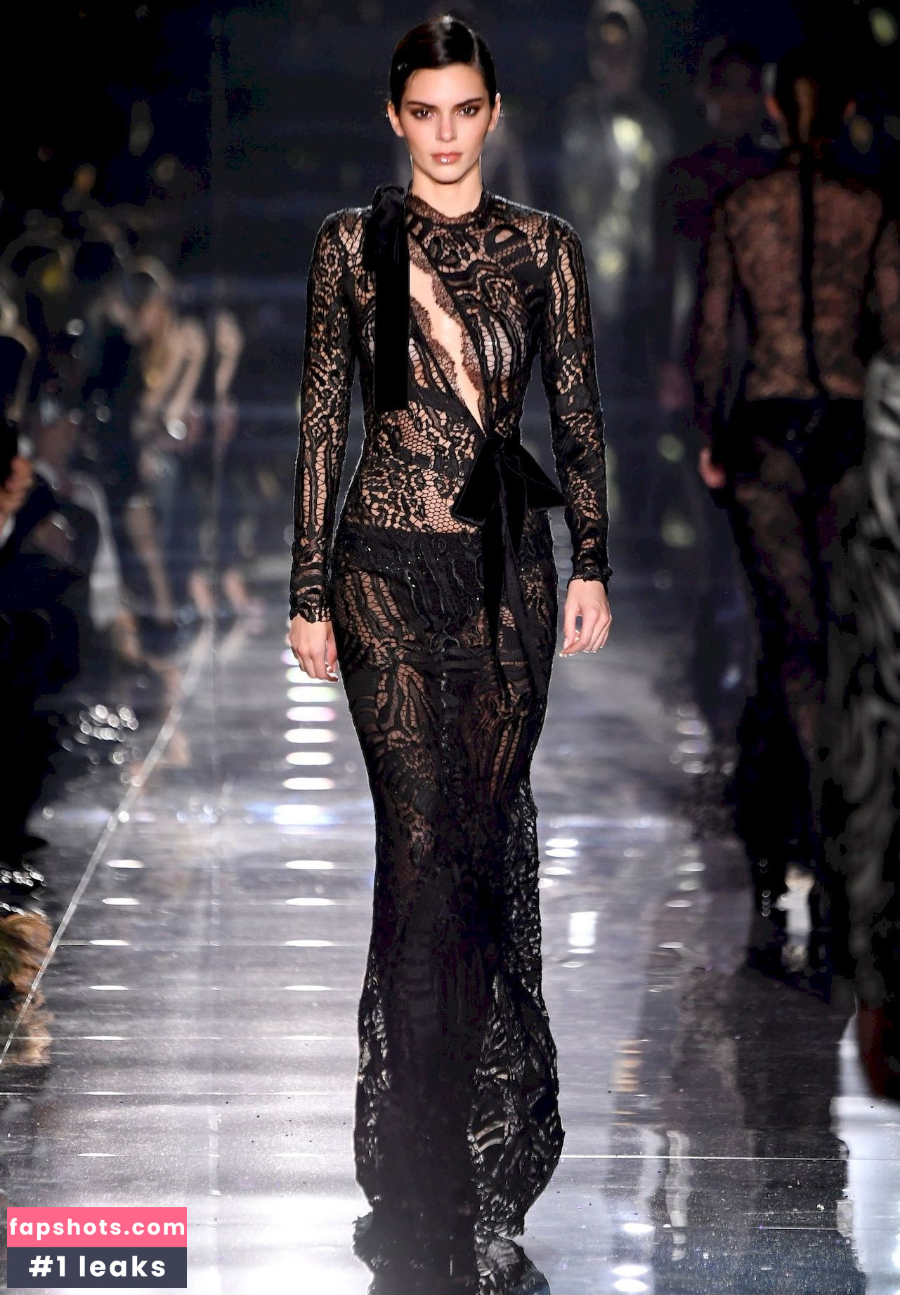 Kendall Jenner gallery photo #2865