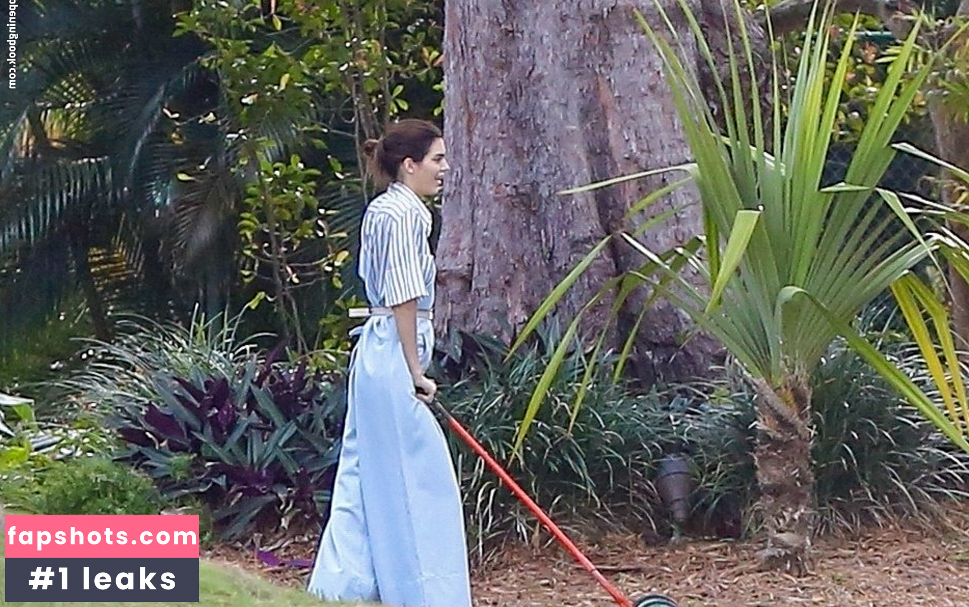 Kendall Jenner gallery photo #2915