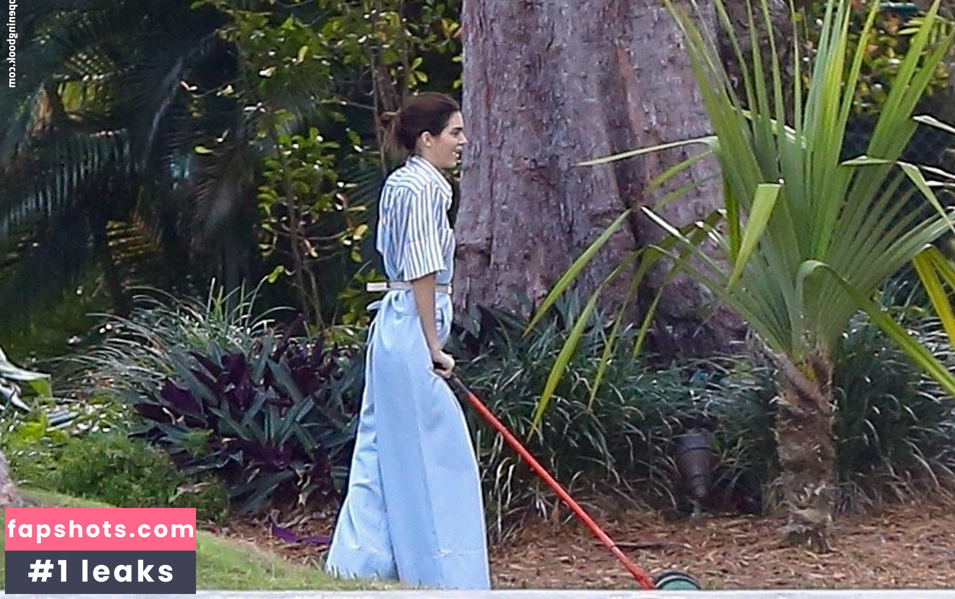 Kendall Jenner gallery photo #2916