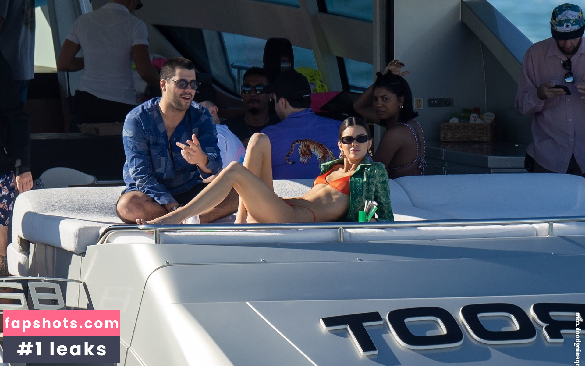 Kendall Jenner gallery photo #2997