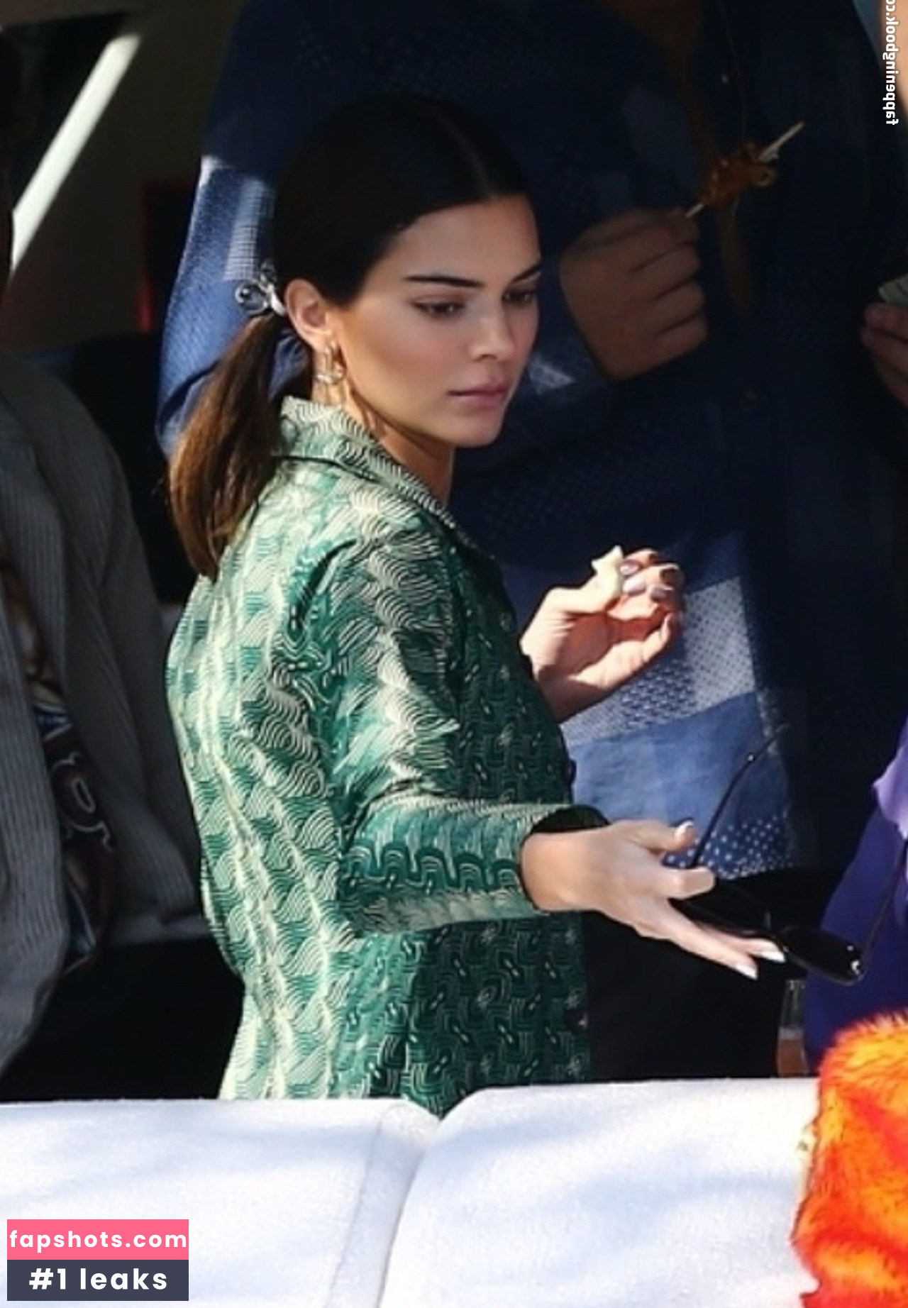Kendall Jenner gallery photo #3005