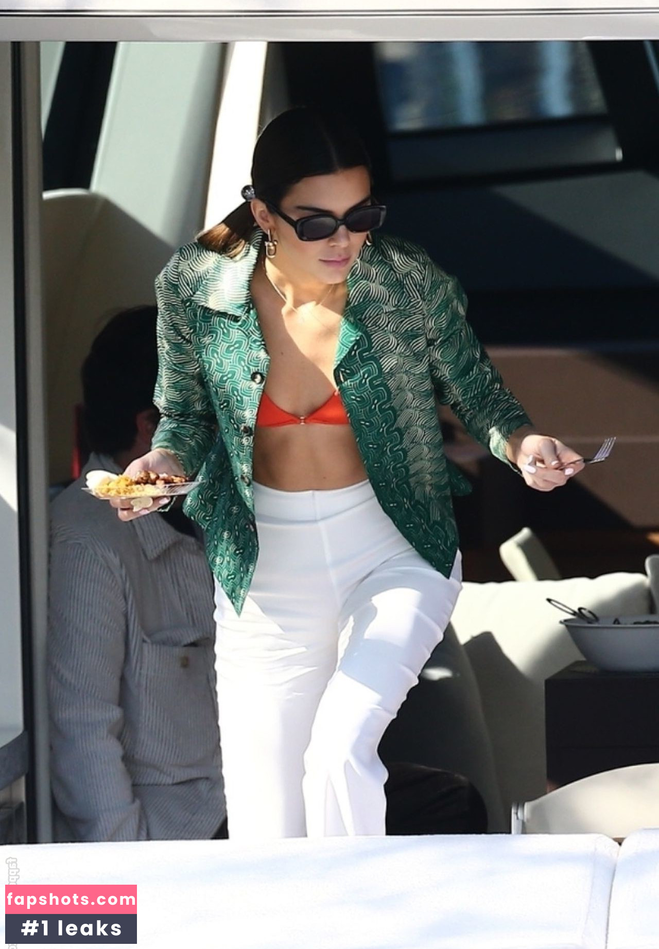 Kendall Jenner gallery photo #3008