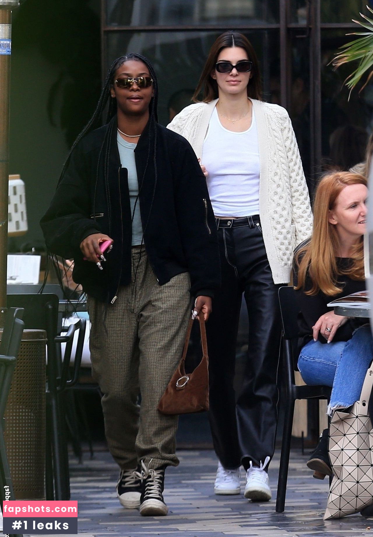 Kendall Jenner gallery photo #3048