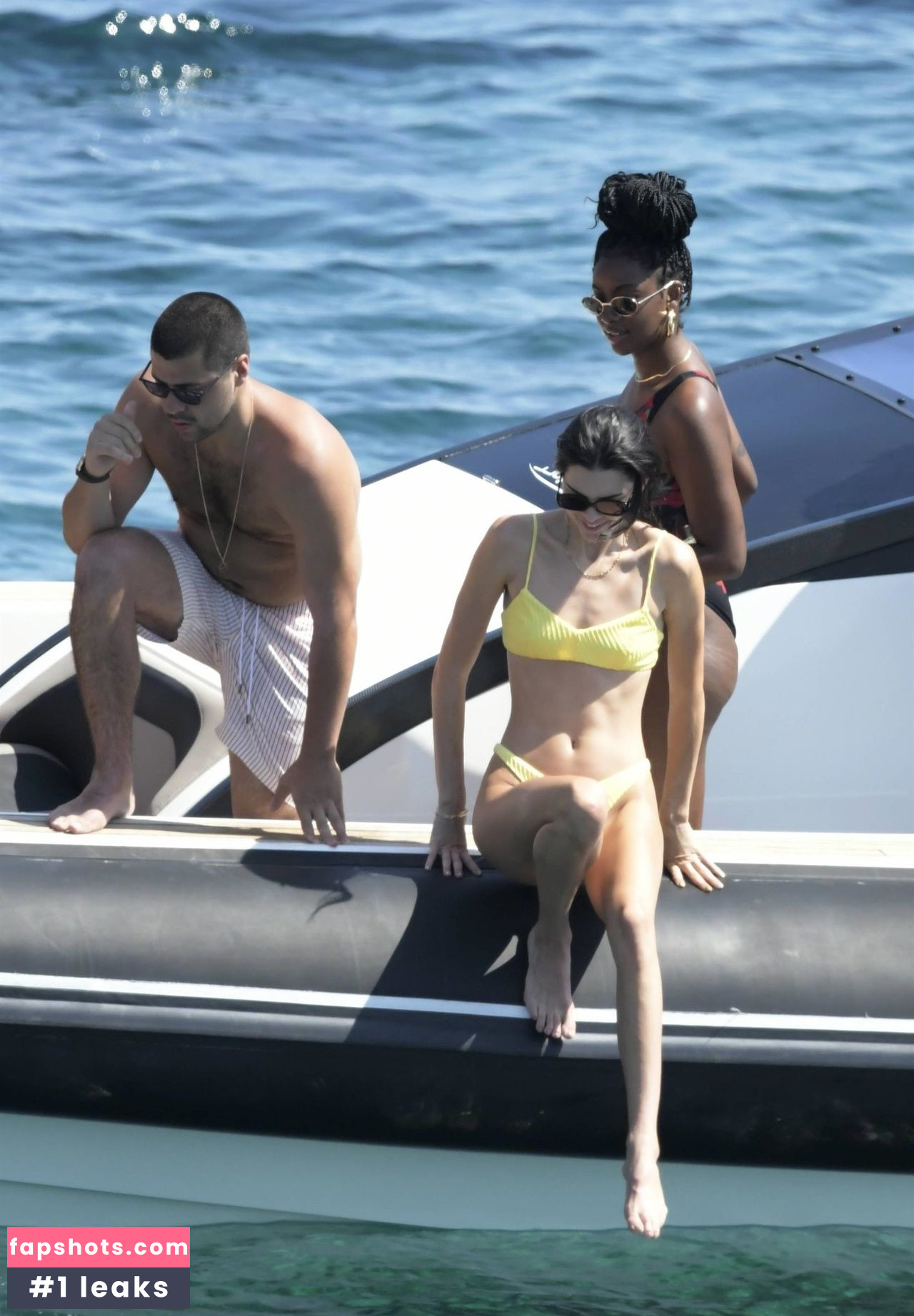 Kendall Jenner gallery photo #3104