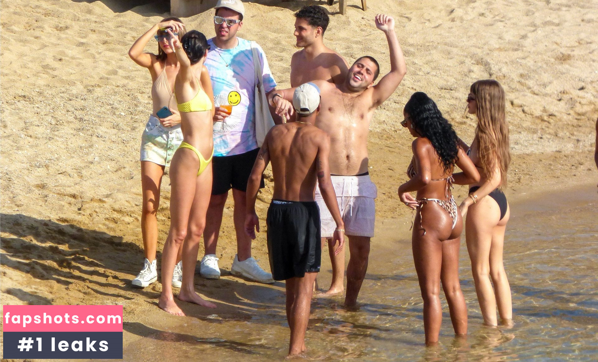 Kendall Jenner gallery photo #3131