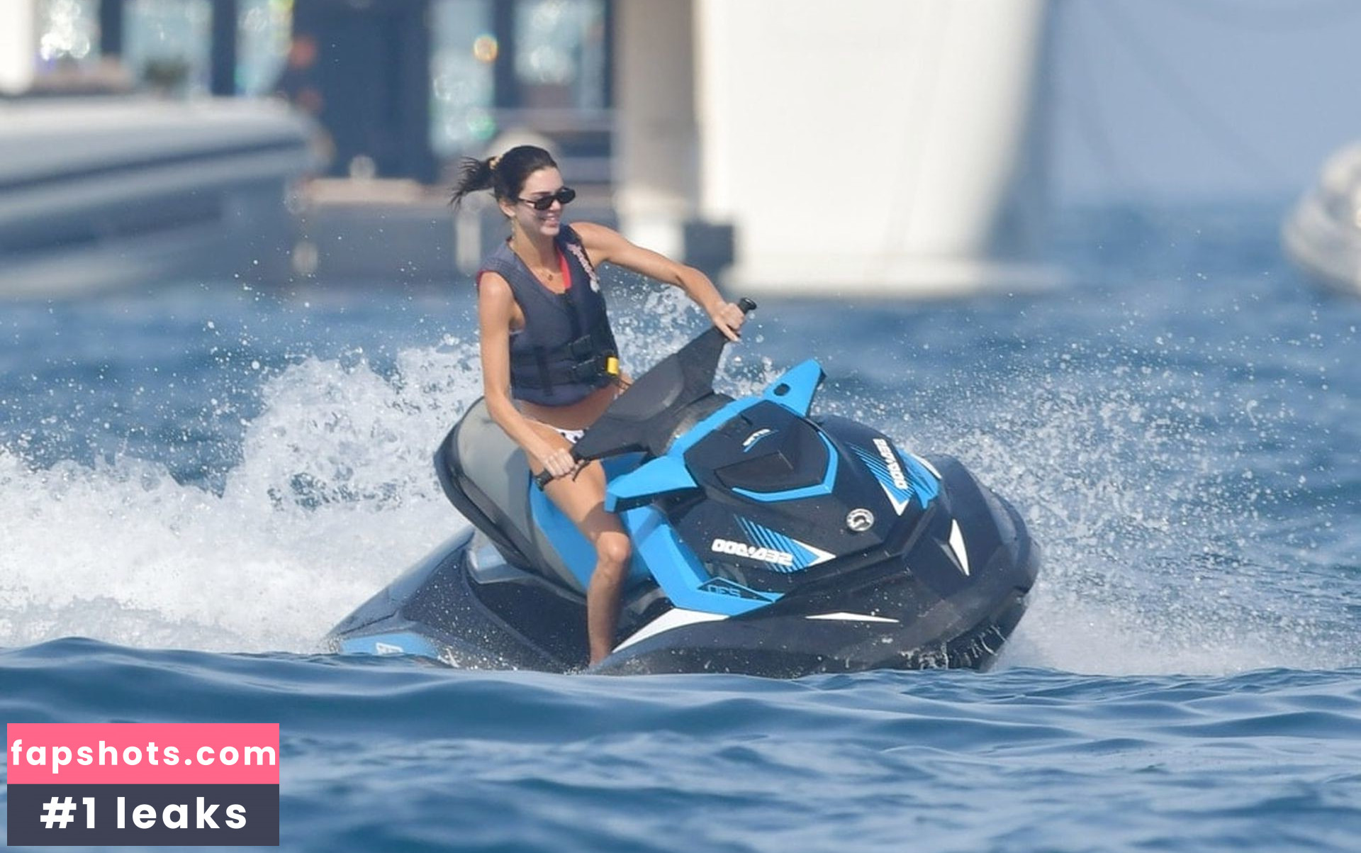 Kendall Jenner gallery photo #3162