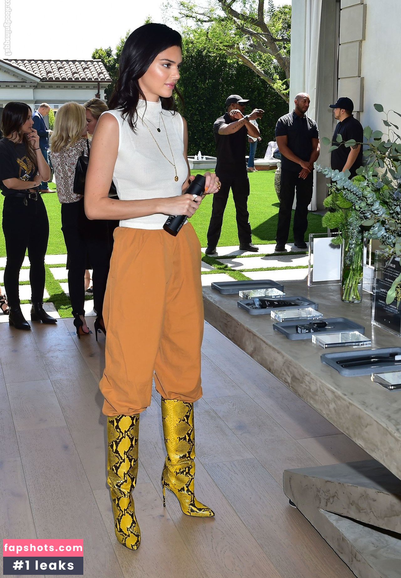Kendall Jenner gallery photo #3226