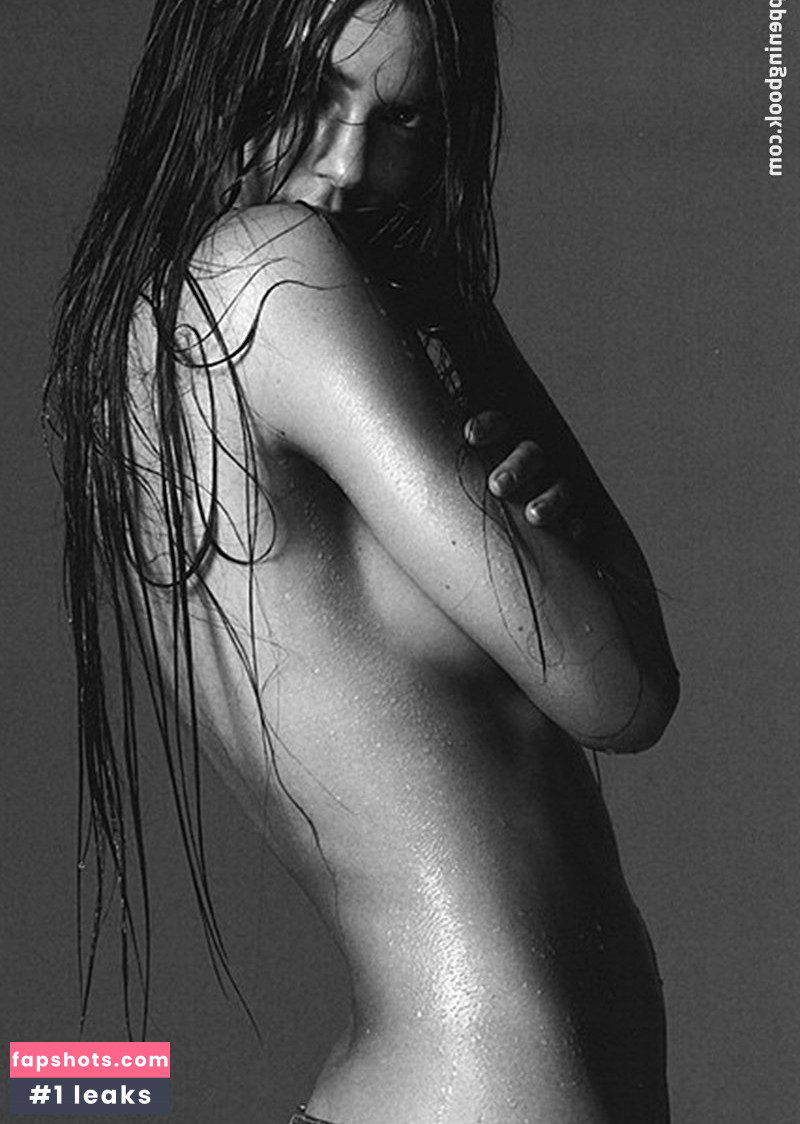 Kendall Jenner Nude Leaks OnlyFans Photos #3234 - LeakJerk