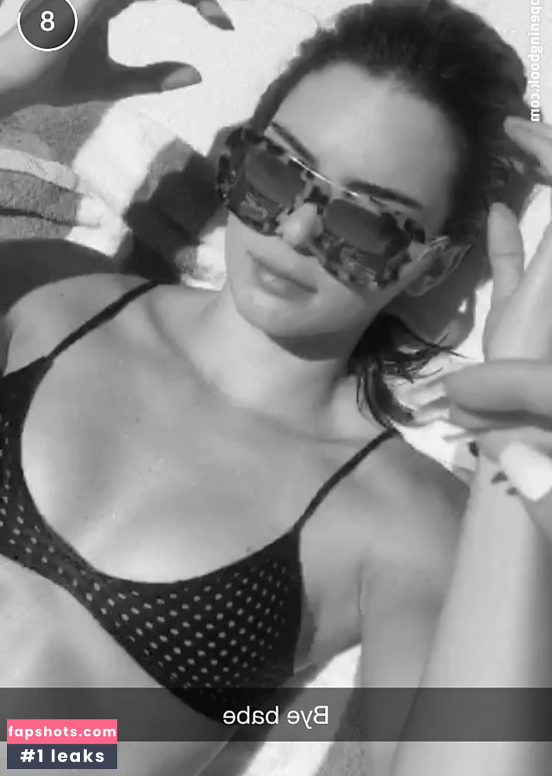 Kendall Jenner Nude Leaks OnlyFans Photos #3260 - LeakJerk