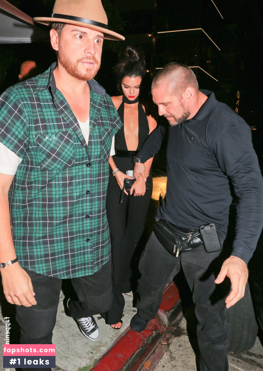 Kendall Jenner Nude Leaks OnlyFans Photos #3282 - LeakJerk