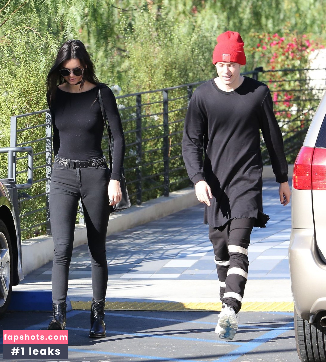 Kendall Jenner Nude Leaks OnlyFans Photos #3288 - LeakJerk