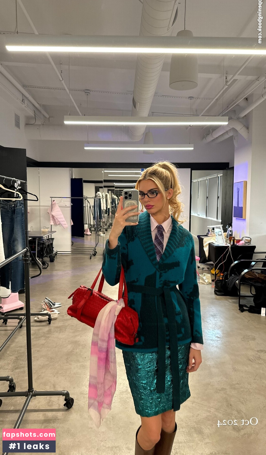 Kendall Jenner gallery photo #333