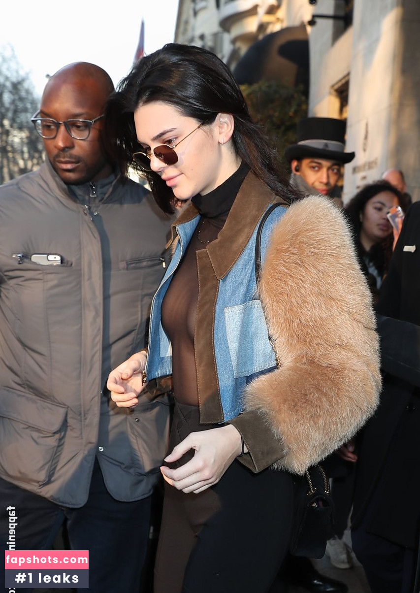 Kendall Jenner Nude Leaks OnlyFans Photos #3363 - LeakJerk