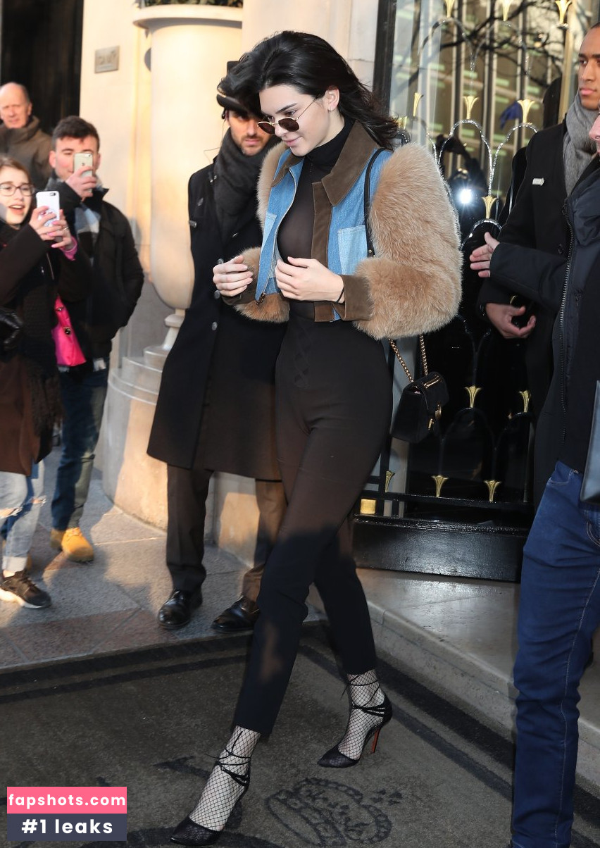 Kendall Jenner Nude Leaks OnlyFans Photos #3364 - LeakJerk