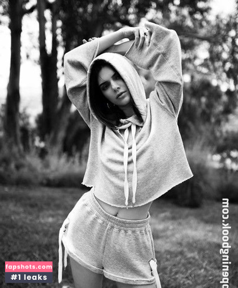 Kendall Jenner Nude Leaks OnlyFans Photos #3398 - LeakJerk