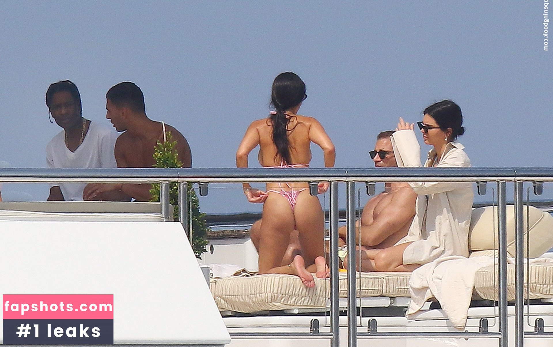 Kendall Jenner Nude Leaks OnlyFans Photos #3409 - LeakJerk