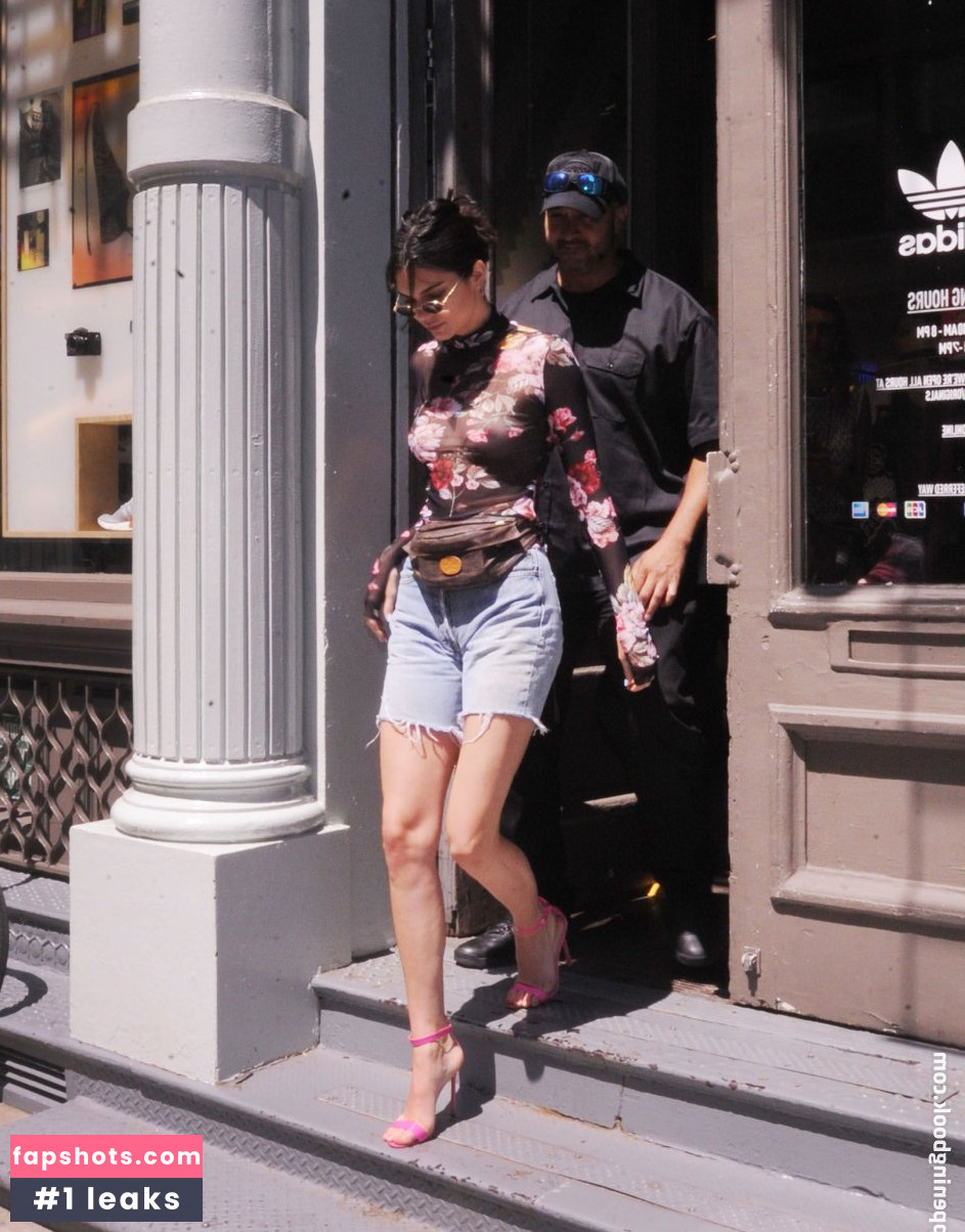 Kendall Jenner Nude Leaks OnlyFans Photos #3444 - LeakJerk