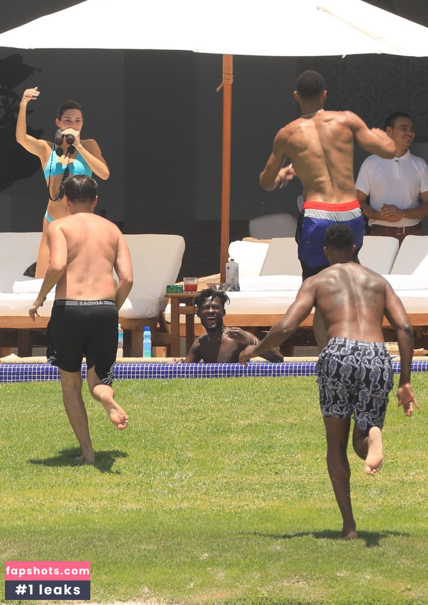 Kendall Jenner Nude Leaks OnlyFans Photos #3500 - LeakJerk