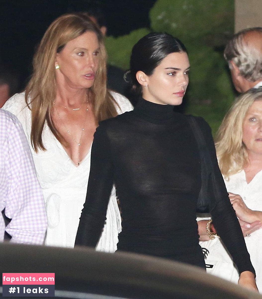 Kendall Jenner Nude Leaks OnlyFans Photos #3523 - LeakJerk