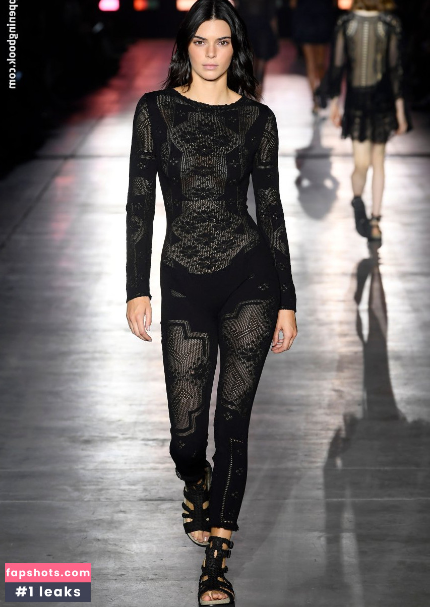 Kendall Jenner Nude Leaks OnlyFans Photos #3546 - LeakJerk