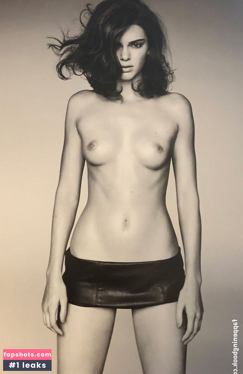 Kendall Jenner gallery photo #3557