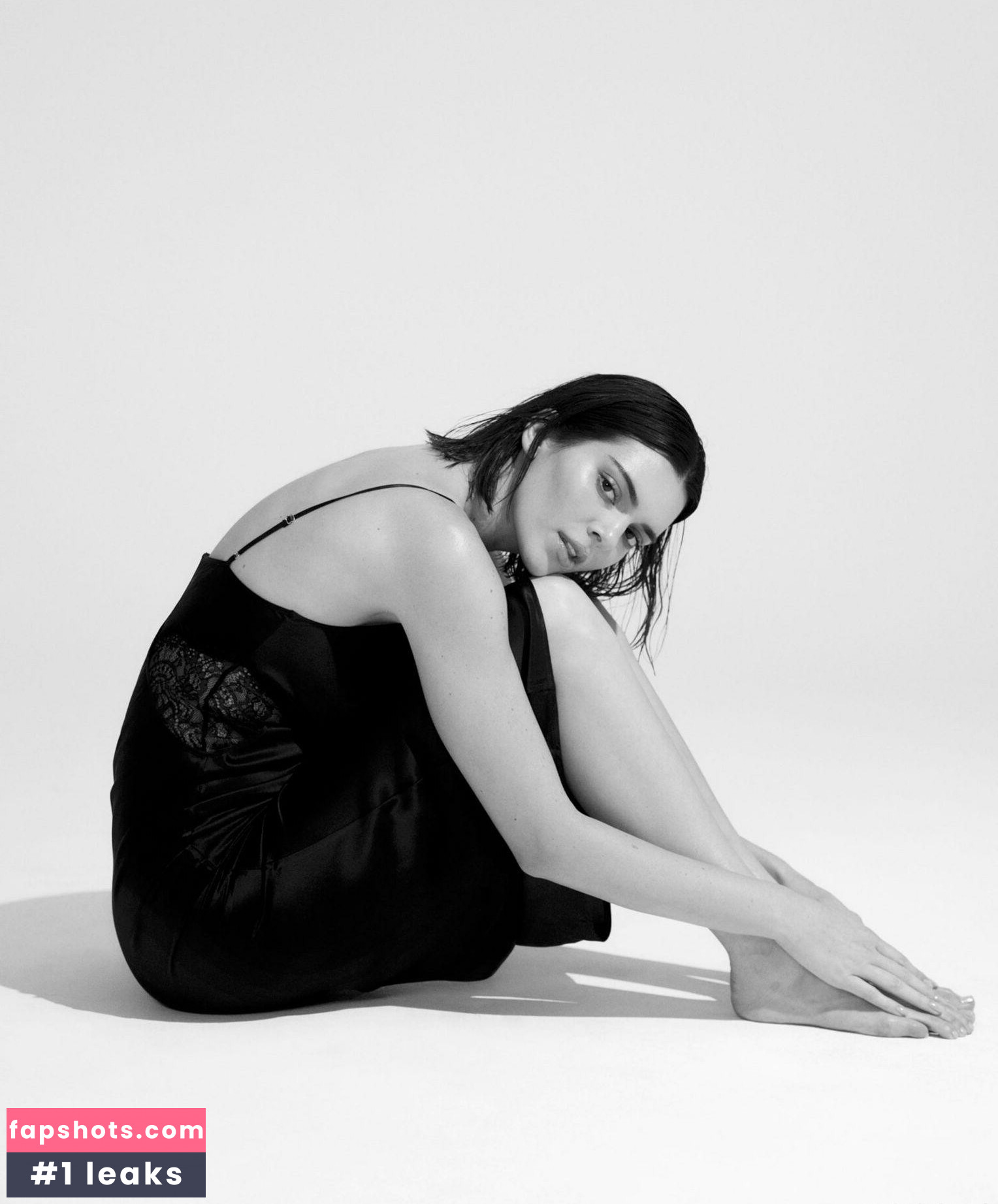 Kendall Jenner gallery photo #358