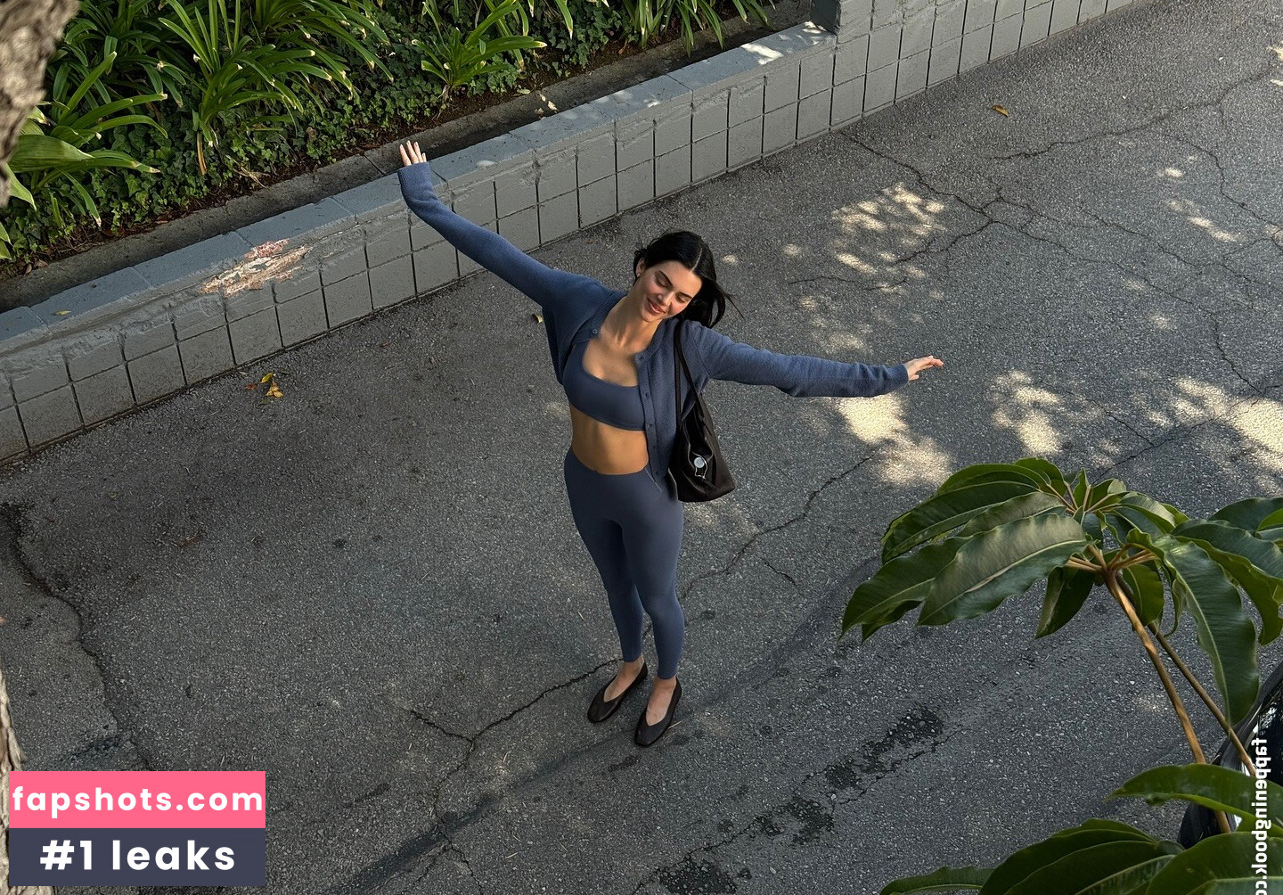 Kendall Jenner Nude Leaks OnlyFans Photos #37 - LeakJerk