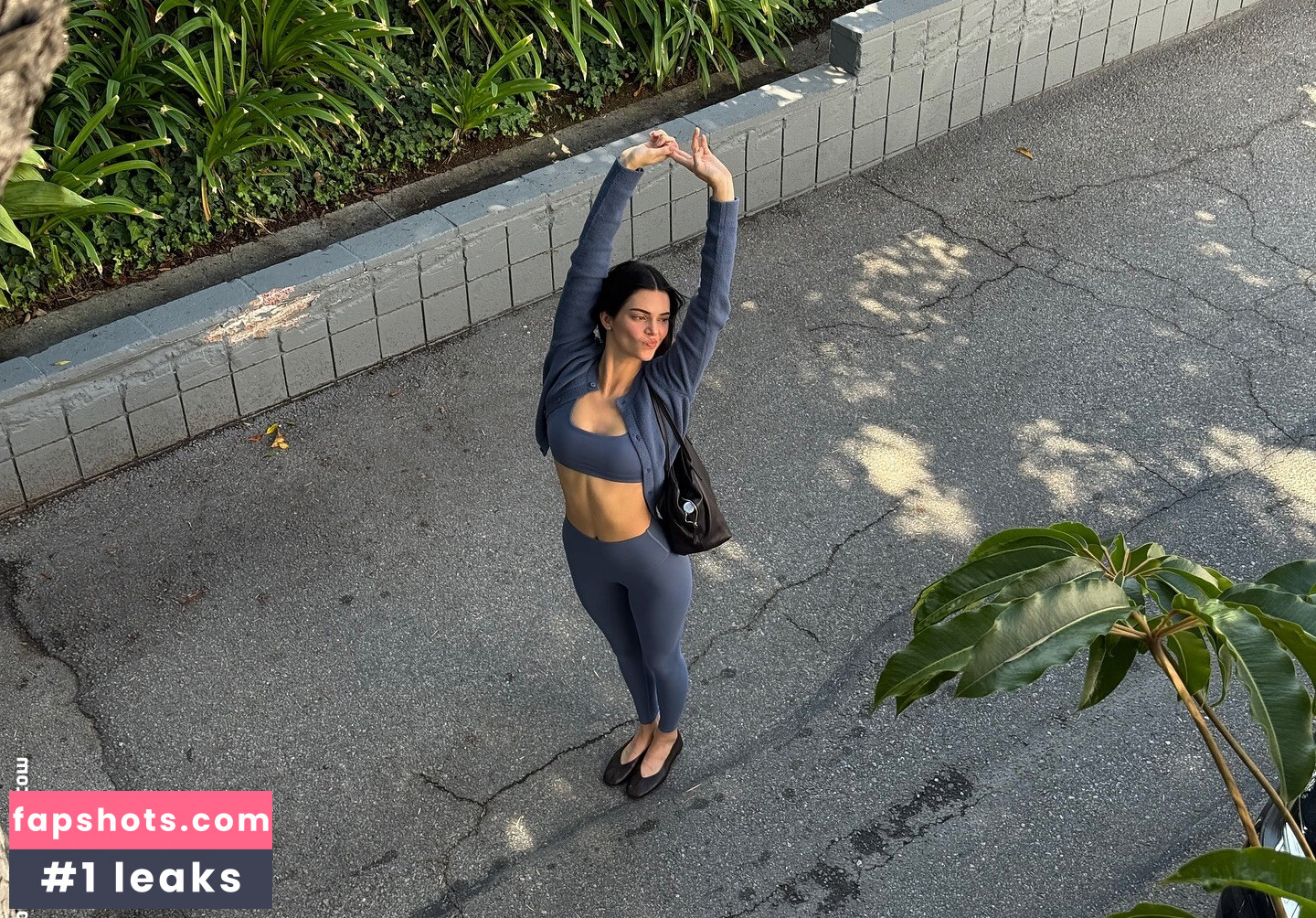 Kendall Jenner Nude Leaks OnlyFans Photos #41 - LeakJerk