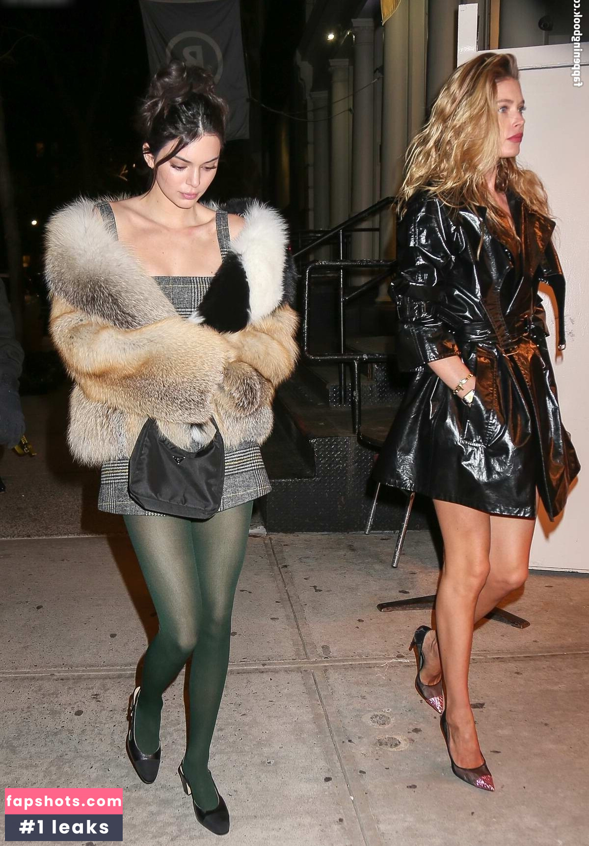 Kendall Jenner Nahé úniky fotek pouze od fanoušků #682 - Fapshots